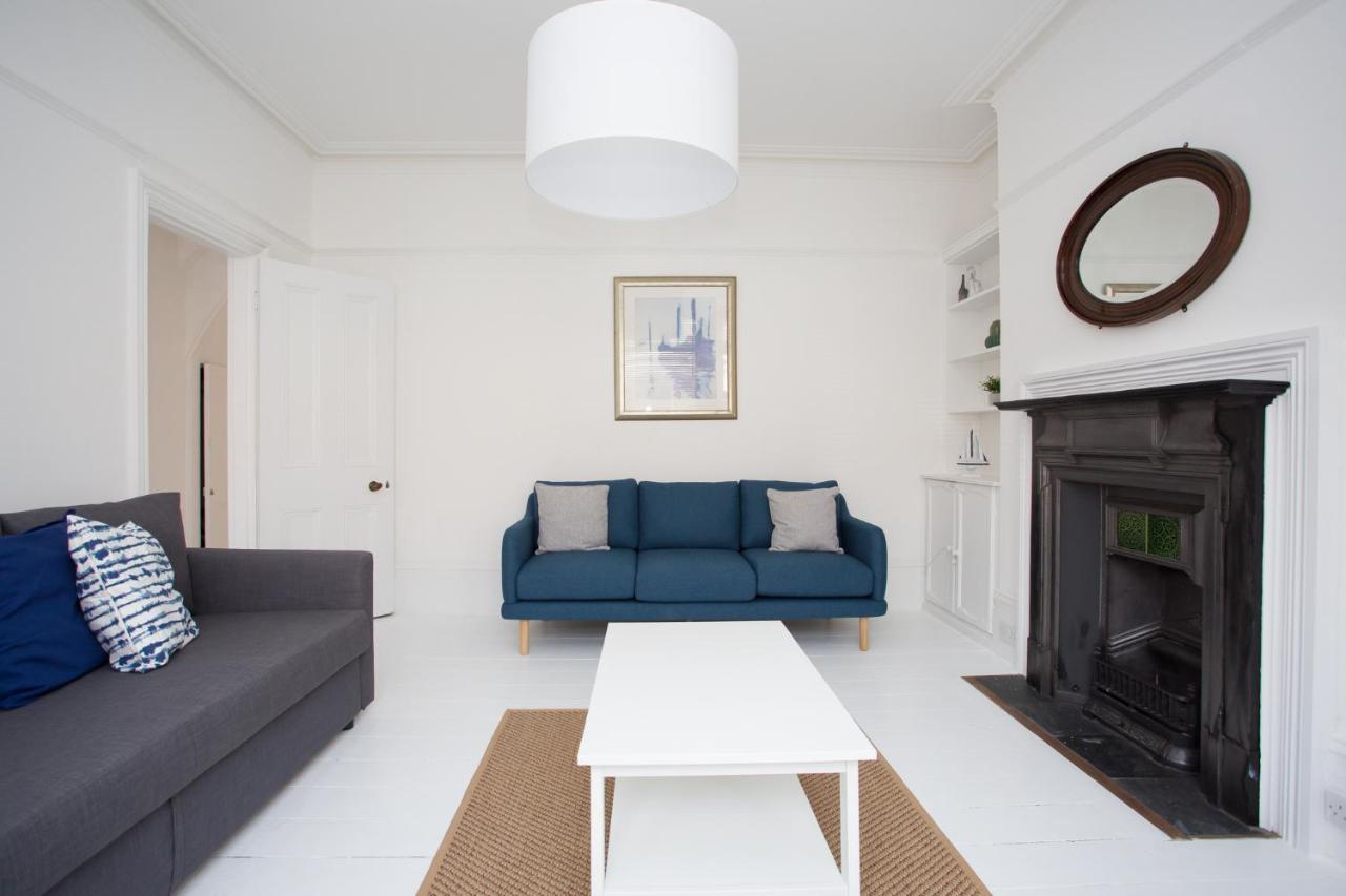 Elegant York House - On A Beach Road, Sleeps 12, With Sea Views Worthing Exterior foto