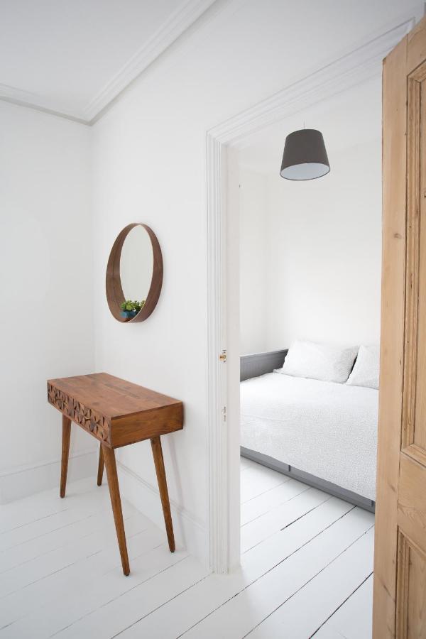 Elegant York House - On A Beach Road, Sleeps 12, With Sea Views Worthing Zimmer foto